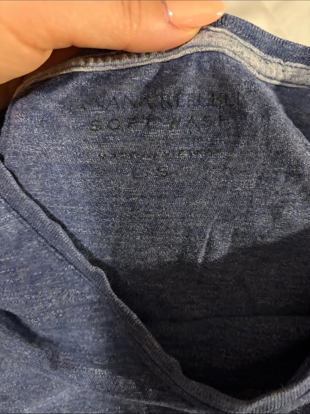 Men's Heather Blue Banana Republic Crewneck T-Shirt - Small